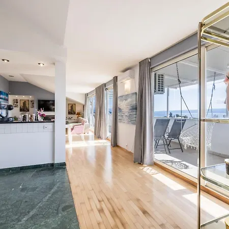 Urban Utopia Penthouse With Private Parking * スプリト