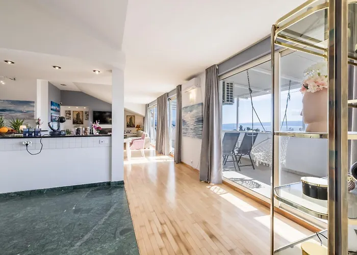 Urban Utopia Penthouse With Private Parking * Split